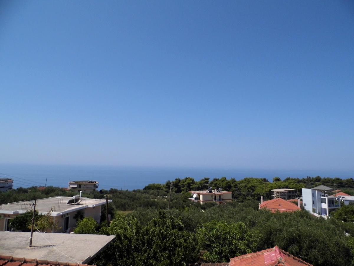 Villa Nefeli Loútsa المظهر الخارجي الصورة